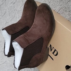 NIB Portland Boot Company Booties